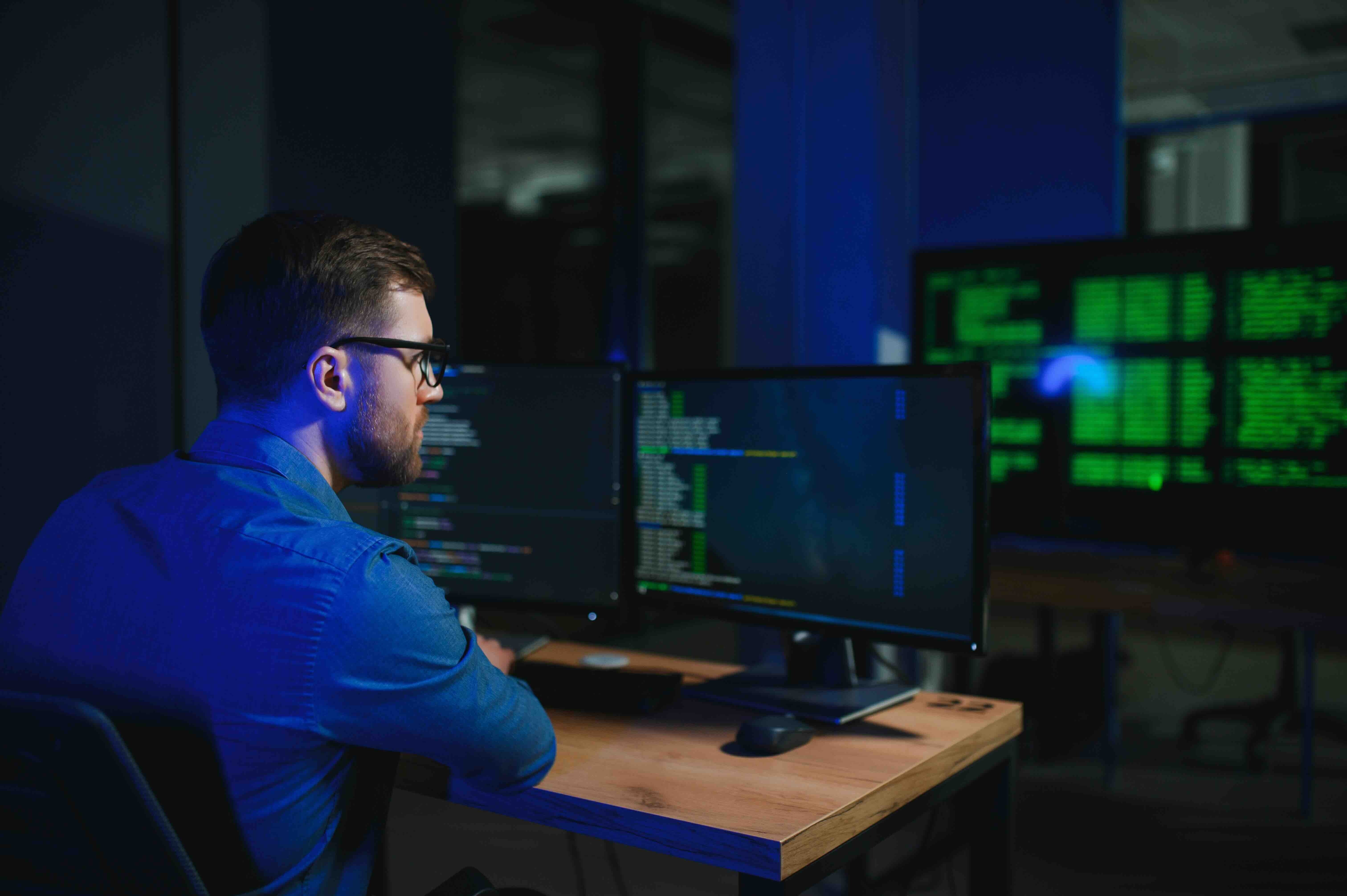 A vSOC expert monitors account activity to keep customers safe.