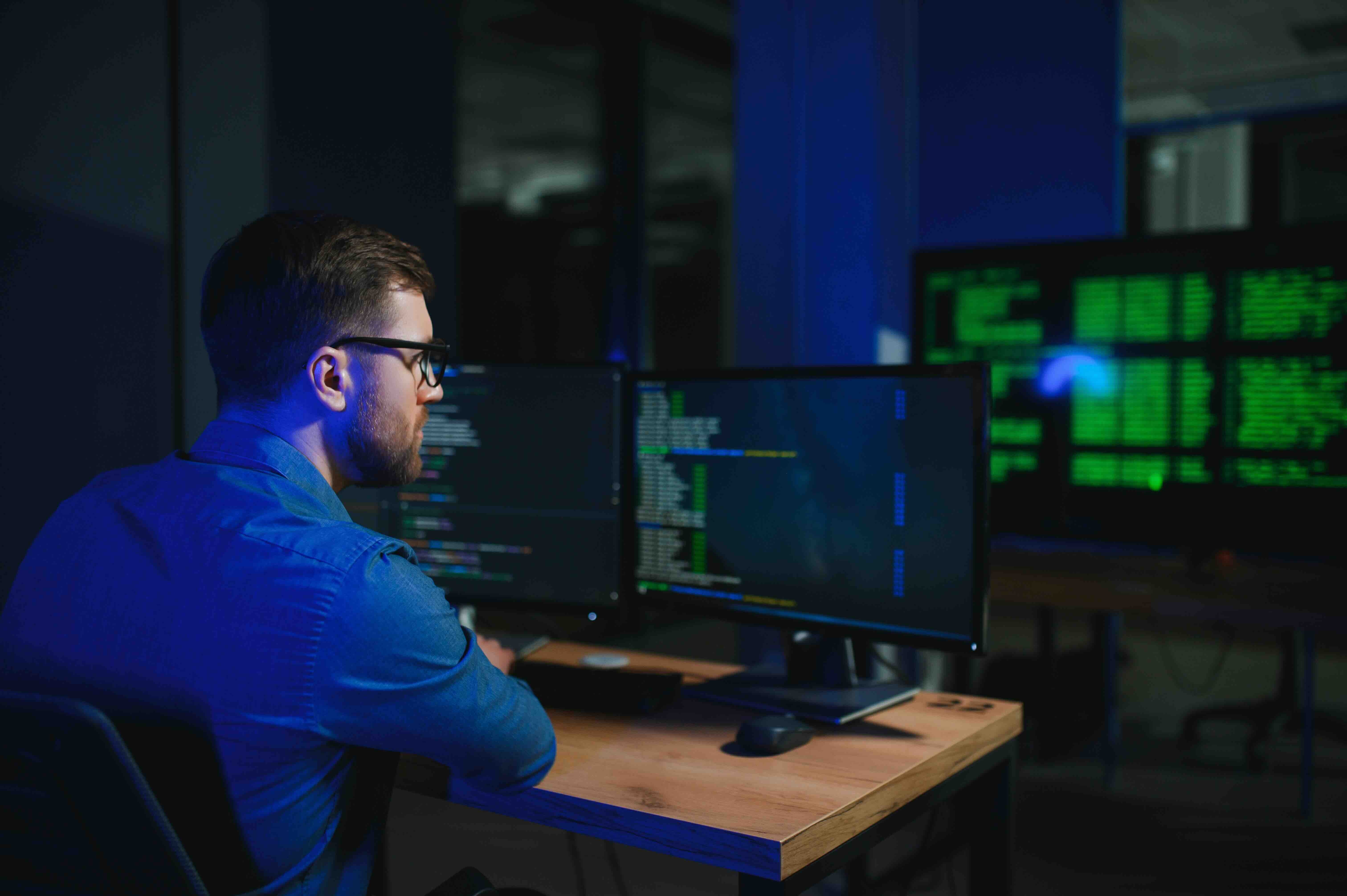 A vSOC expert monitors account activity to keep customers safe.